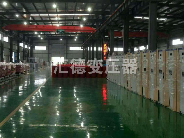 黔西南变压器车间一角